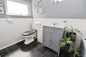 LADYSMITH AVENUE- click for photo gallery